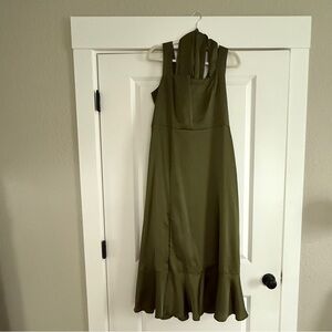 Claire Midi Dress ~ Rich Olive Luxe Satin
XXL